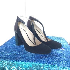 Like new Nine West black suede heels w/ankle strap sz 8 (charity sale)